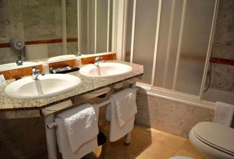 חדר סטנדרט, Emperatriz Iii