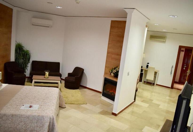 סוויטה, Emperatriz Iii