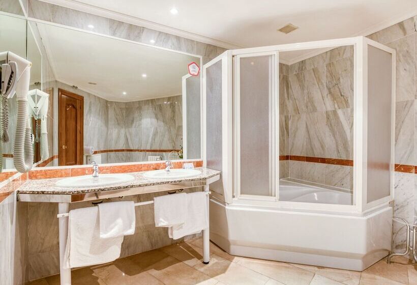 חדר סטנדרט, Emperatriz Iii