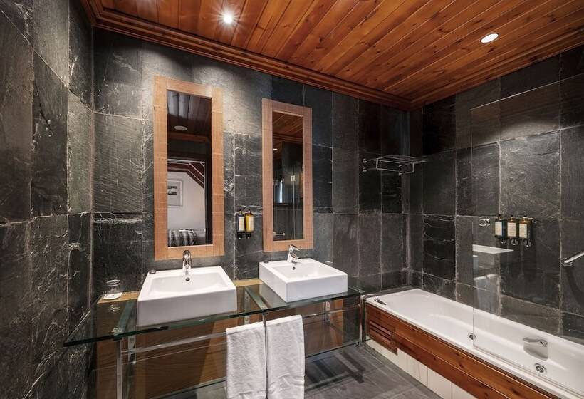 جناح, Eurostars La Pleta