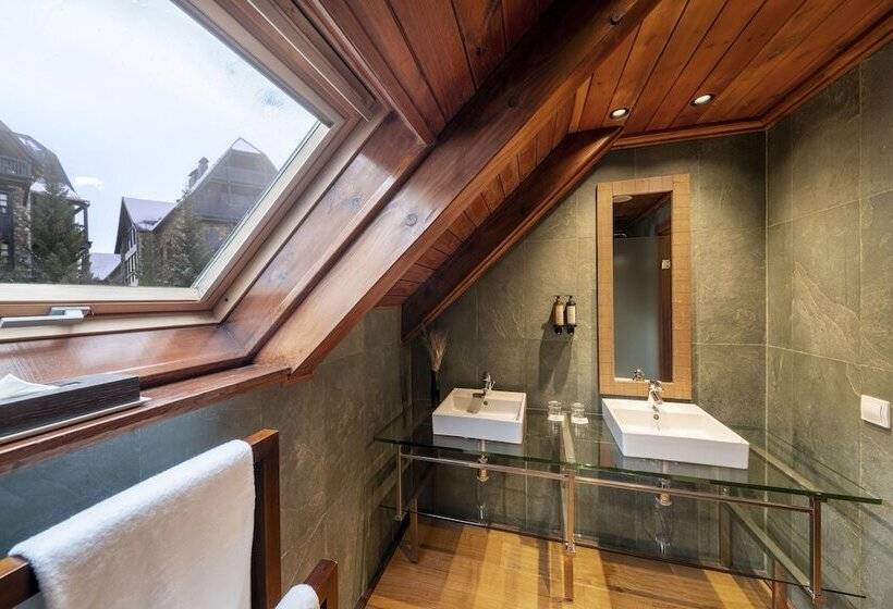 جناح, Eurostars La Pleta