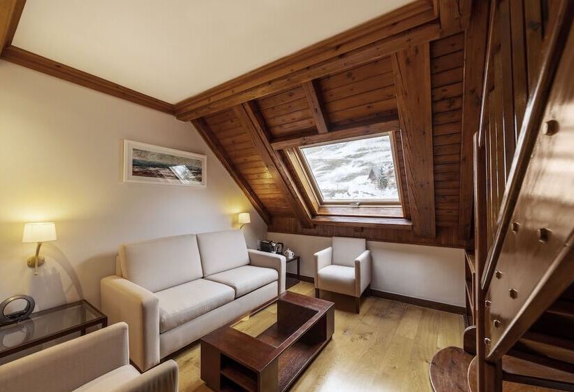 جناح, Eurostars La Pleta