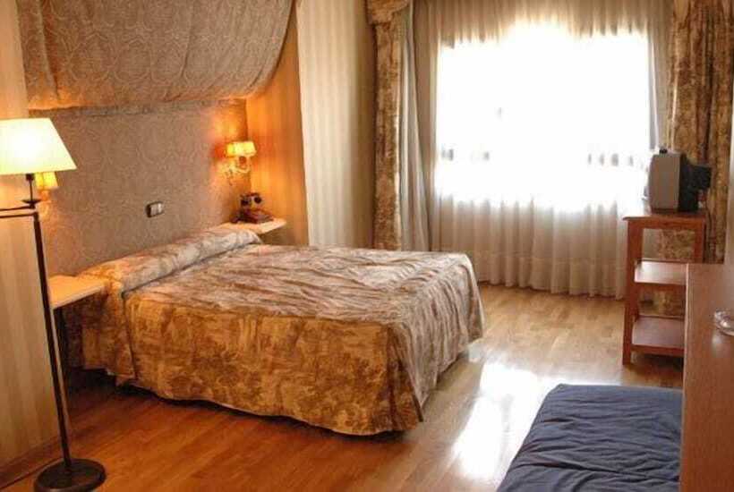 标准三人间, Juan Carlos I