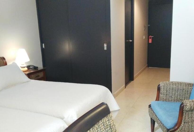 Номер Стандарт, La Albarizuela