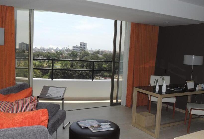 디럭스 스위트, Casa Andina Premium Golf Los Incas