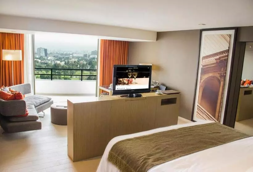 سوییت لوکس, Casa Andina Premium Golf Los Incas