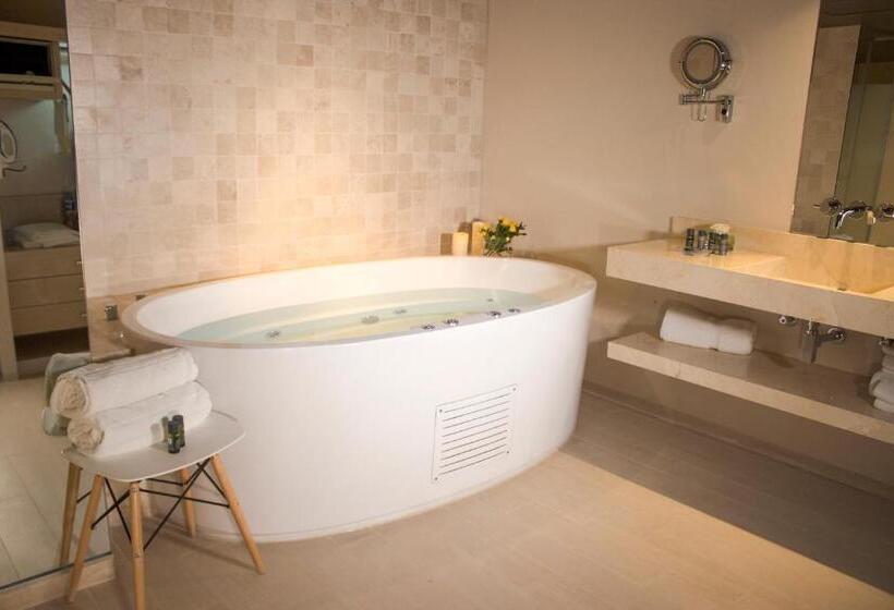 디럭스 스위트, Casa Andina Premium Golf Los Incas