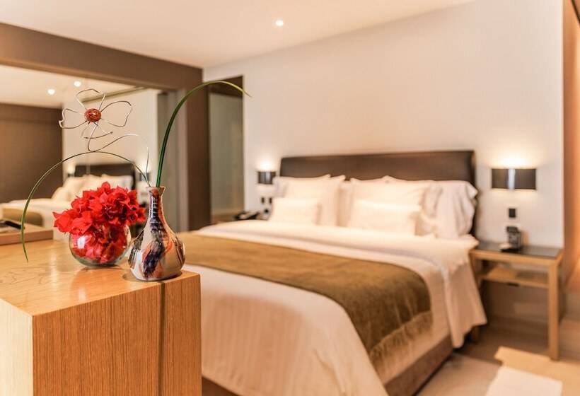 디럭스 스위트, Casa Andina Premium Golf Los Incas