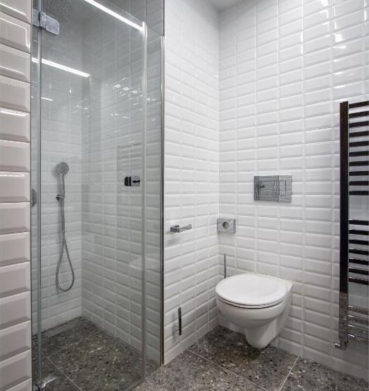 Quarto Estandar Individual, Mucha