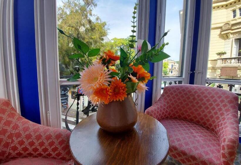 Люкс, Noucentista