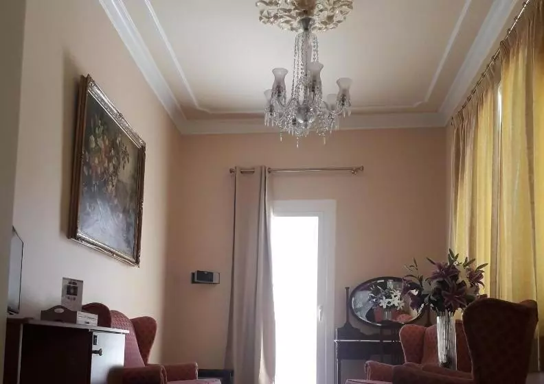 Suite with Terrace, Noucentista