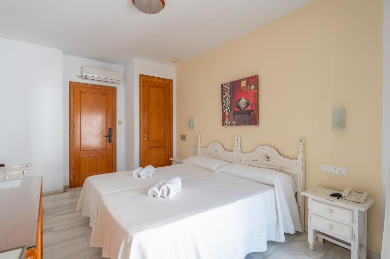 Номер Стандарт, Apartamentos Playamaro