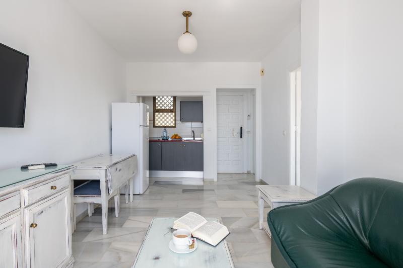 Апартаменты 1 Спальня Вид на Море, Aparthotel Playamaro