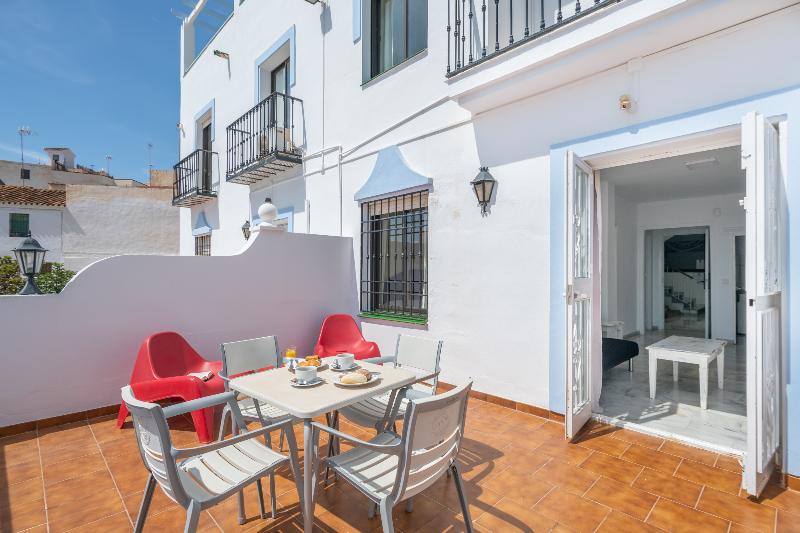 Апартаменты 1 Спальня Вид на Море, Aparthotel Playamaro