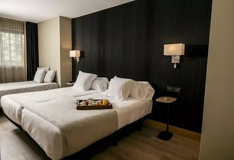 3-Bett-Standardzimmer, Plaza