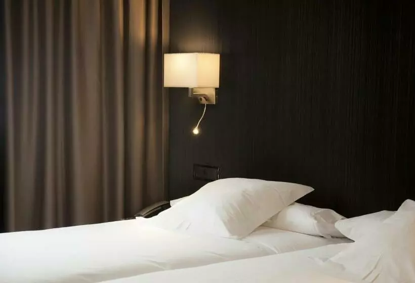 Standardzimmer, Plaza