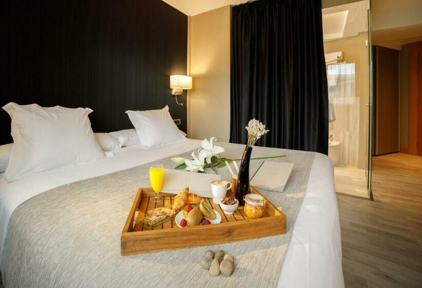 اتاق استاندارد, Plaza