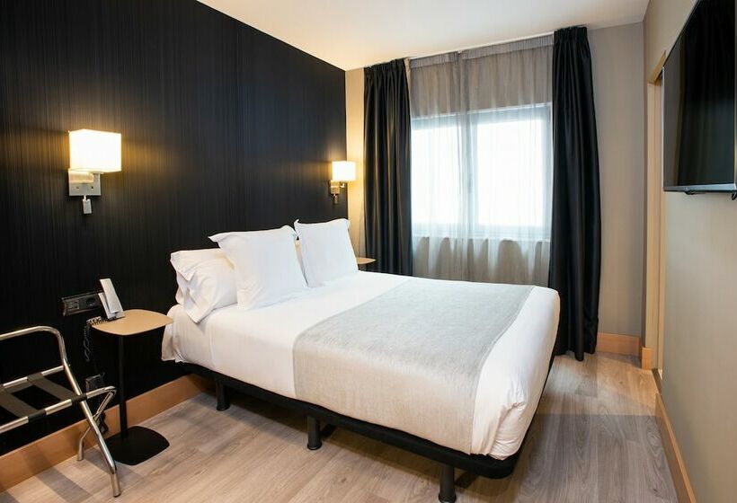 اتاق استاندارد, Plaza