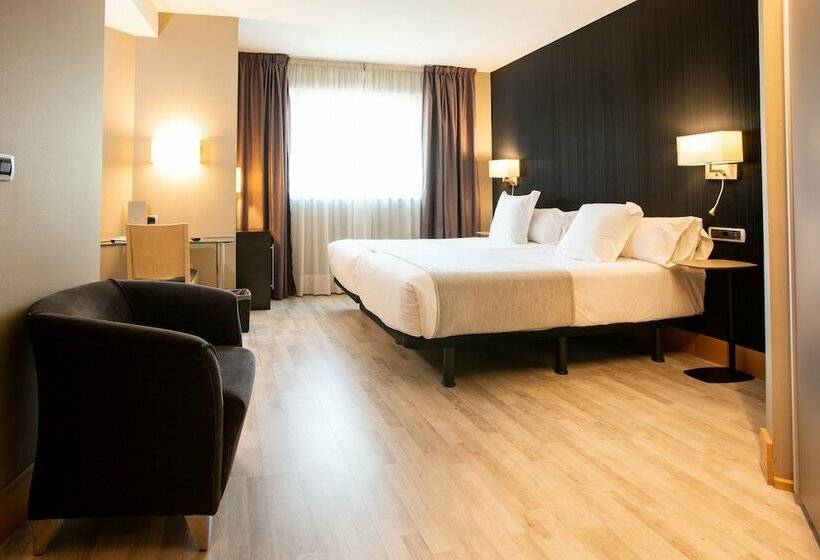 اتاق استاندارد, Plaza