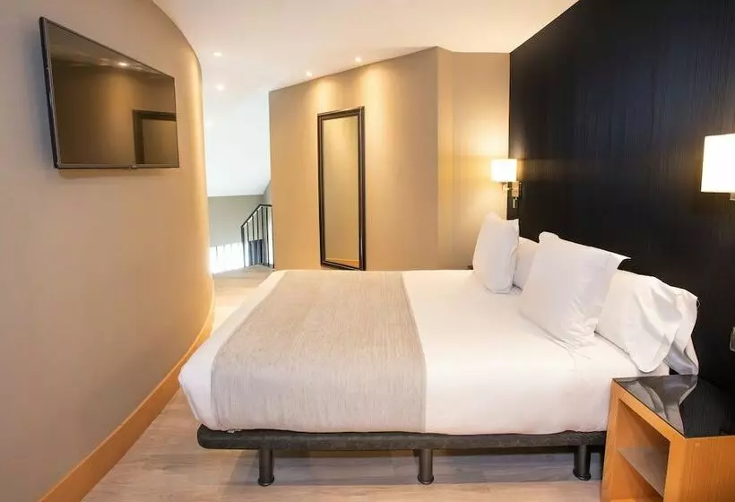 Junior Suite, Plaza