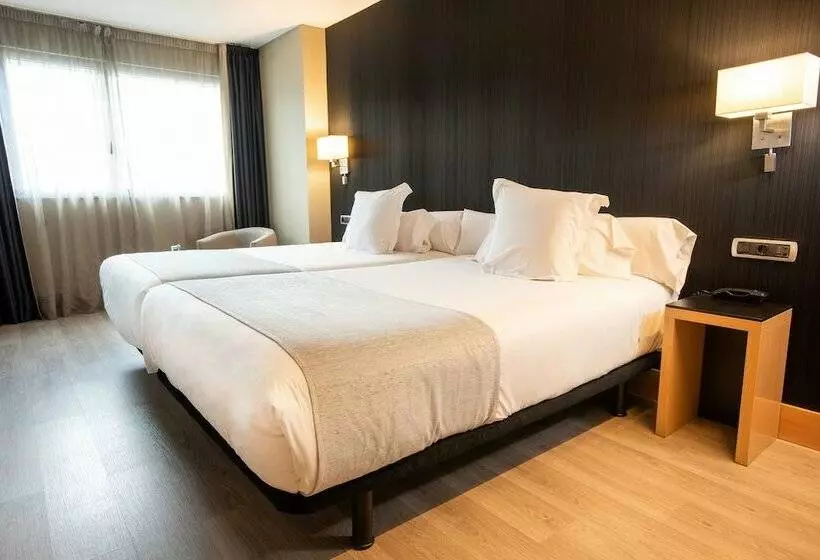 Premium Zimmer, Plaza