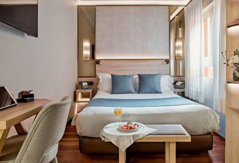 اتاق استاندارد یک نفره, Preciados