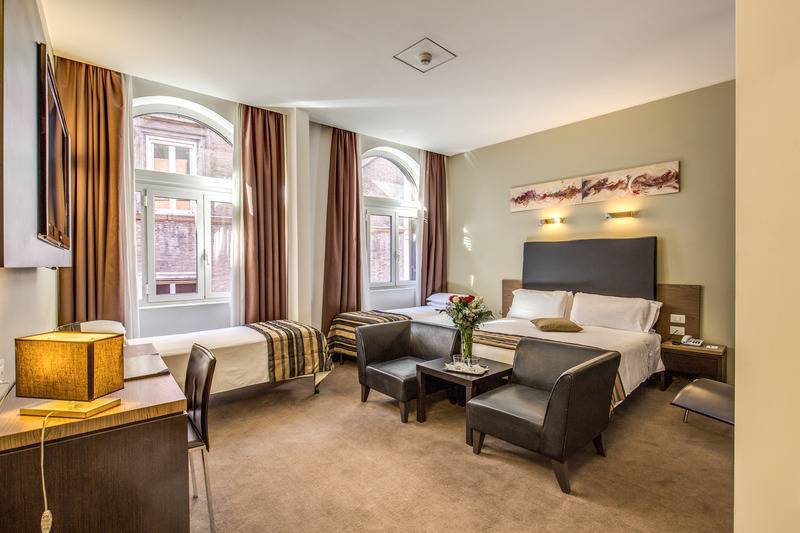 חדר סטנדרט לארבעה, Rinascimento   Gruppo Trevi Hotels