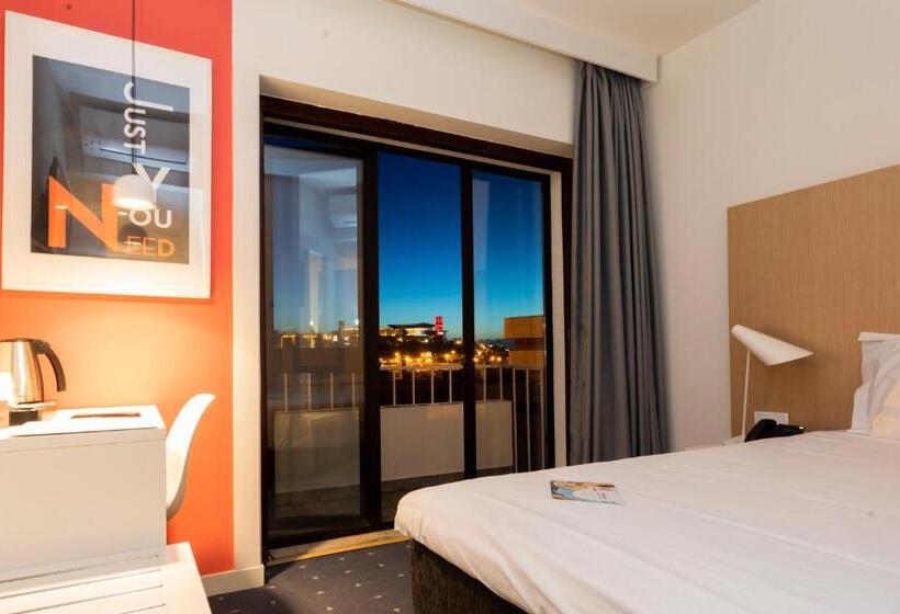 اتاق استاندارد یک نفره, Stay Hotel Coimbra Centro