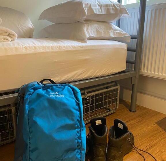 חדר משפחתי, Royal Oak