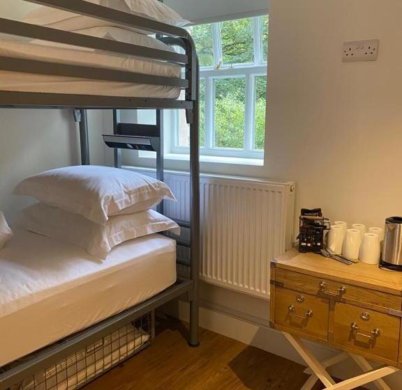 חדר משפחתי, Royal Oak