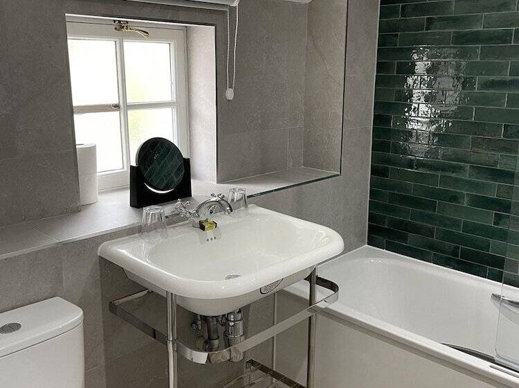 חדר אקזקיוטיב, Royal Oak