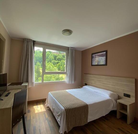 اتاق استاندارد, Somriu Hotel Vall Ski