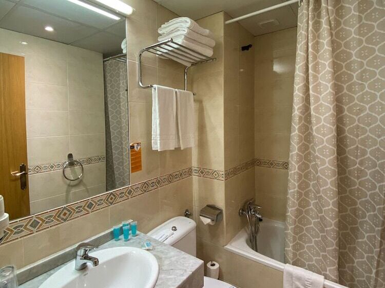 اتاق استاندارد, Somriu Hotel Vall Ski