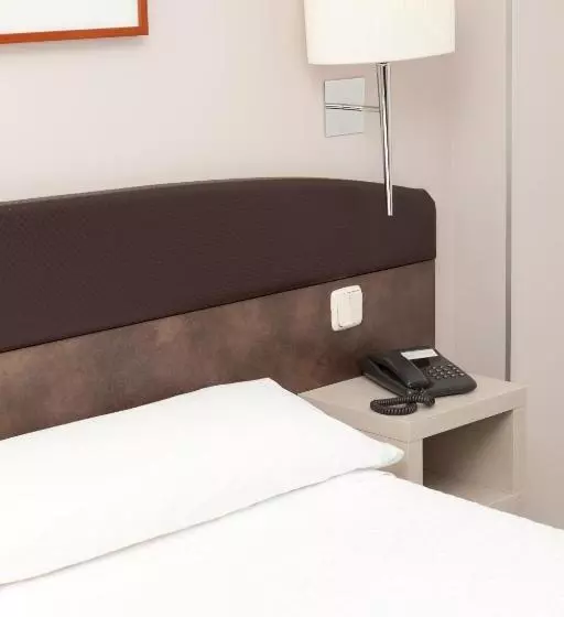 اتاق استاندارد یک نفره, Villamadrid