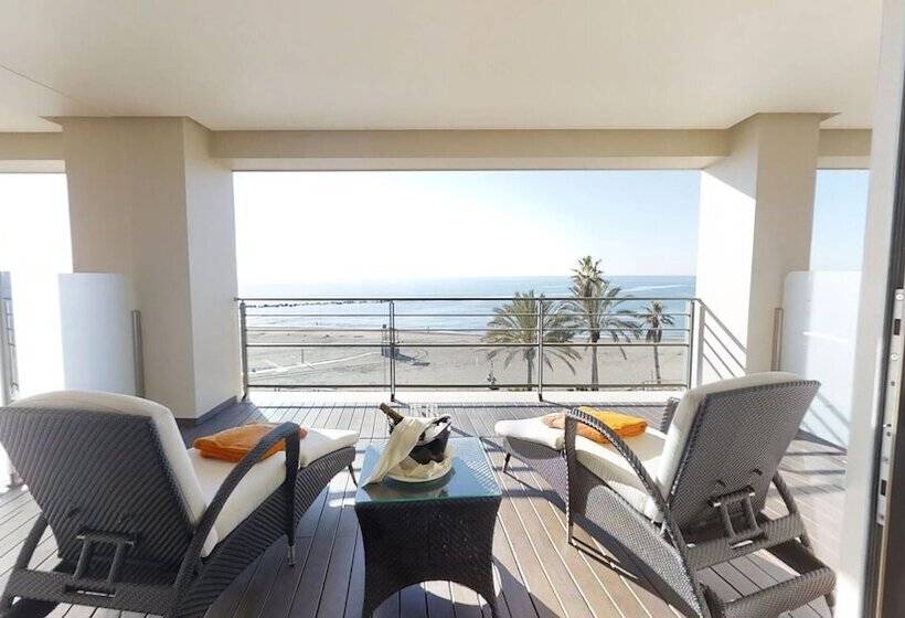 غرفة سوبيريور مطلّة علي البحر, Vincci Selección Aleysa