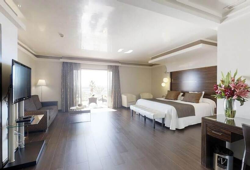 جناح جونيور, Vincci Selección Aleysa