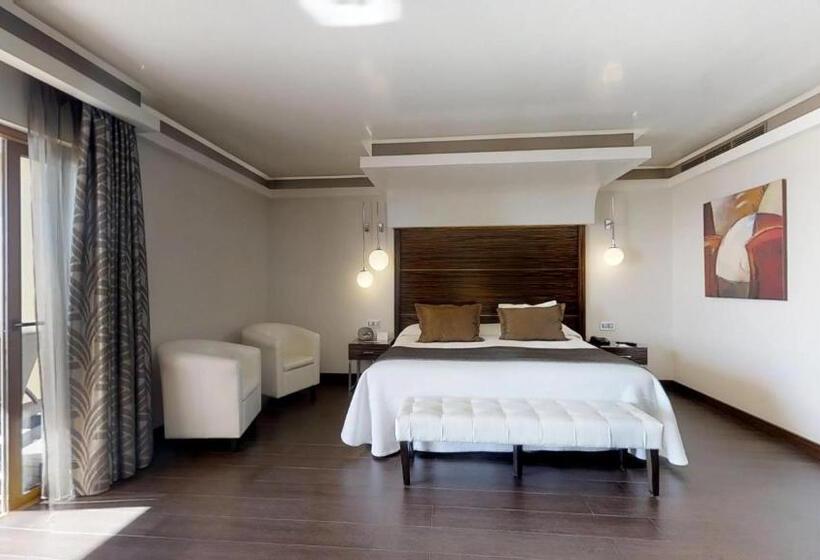 جناح جونيور, Vincci Selección Aleysa