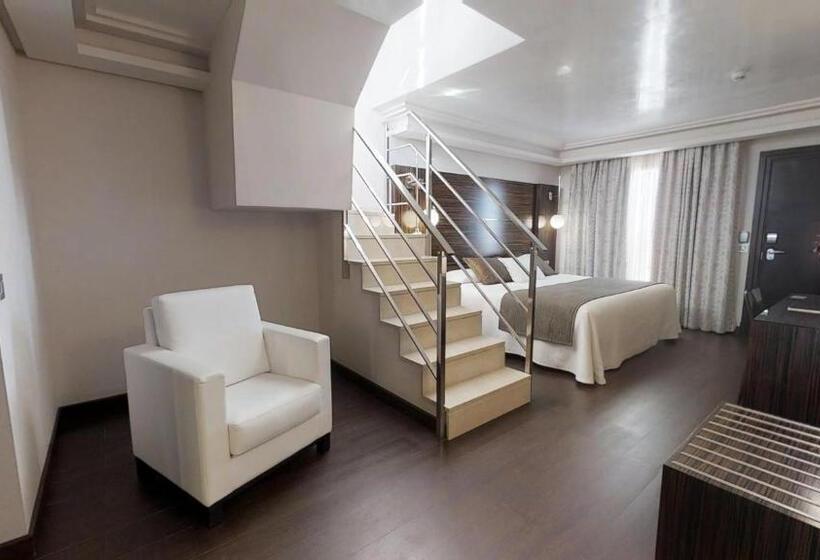 جناح دوبلكس, Vincci Selección Aleysa