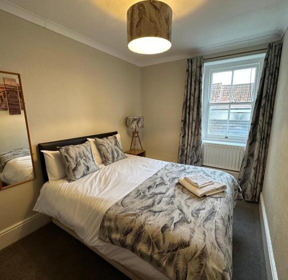 ベーシックルーム, White Hart