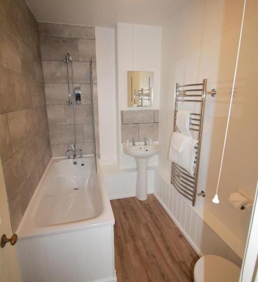 ベーシックルーム, White Hart