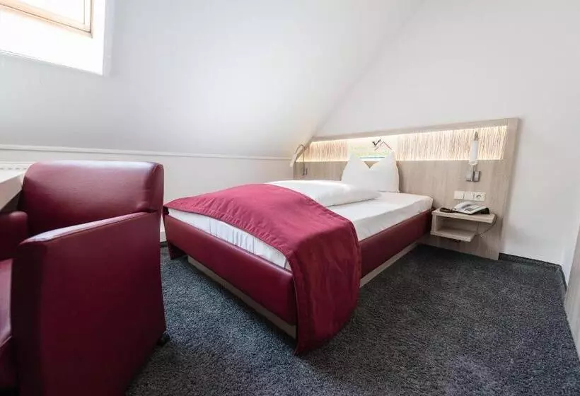 Standard Yhden Hengen Huone, Landhotel Burg Im Spreewald Resort & Spa