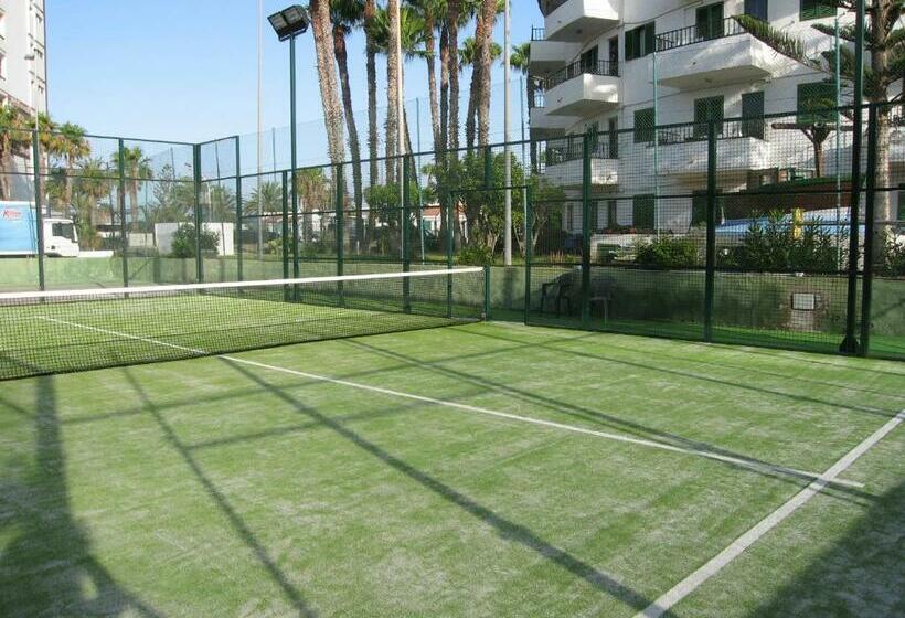 דירת חדר, Las Faluas