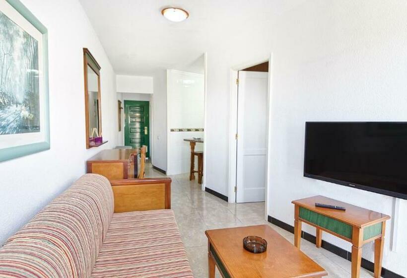 דירת חדר, Las Faluas