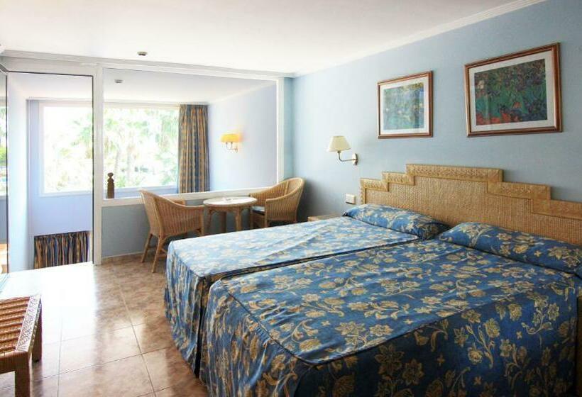 Семейный Номер, Palas Pineda Hotel & Apartamentos