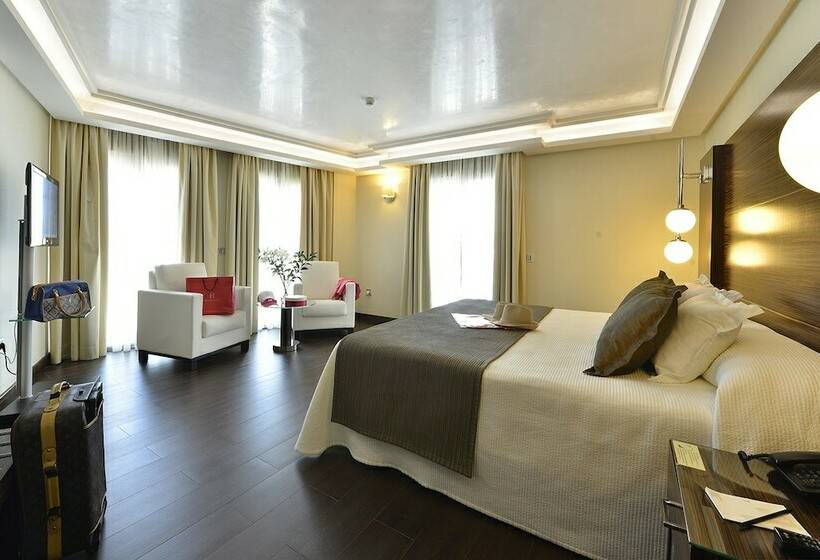 جناح دوبلكس, Vincci Selección Aleysa