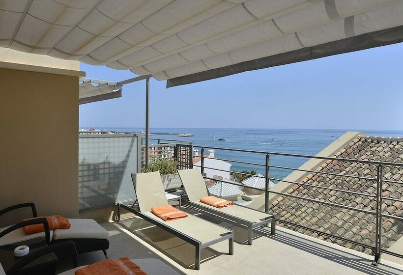 جناح دوبلكس, Vincci Selección Aleysa