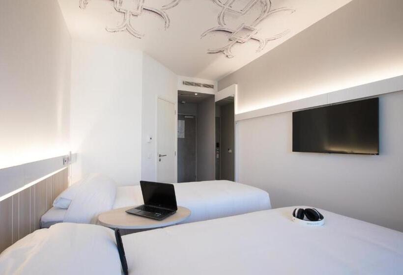 اتاق استاندارد, Ibis Abdelmoumen Casa Centre