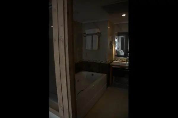 キングサイズベッドのスイートルーム, Devrek Otel