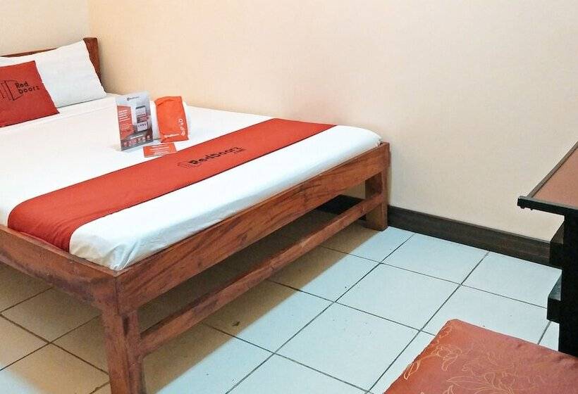 اتاق استاندارد, Reddoorz Near Baclay Drive Super Metro