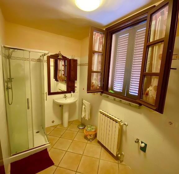 ファミリールーム, Agriturismo Re Di Fiori